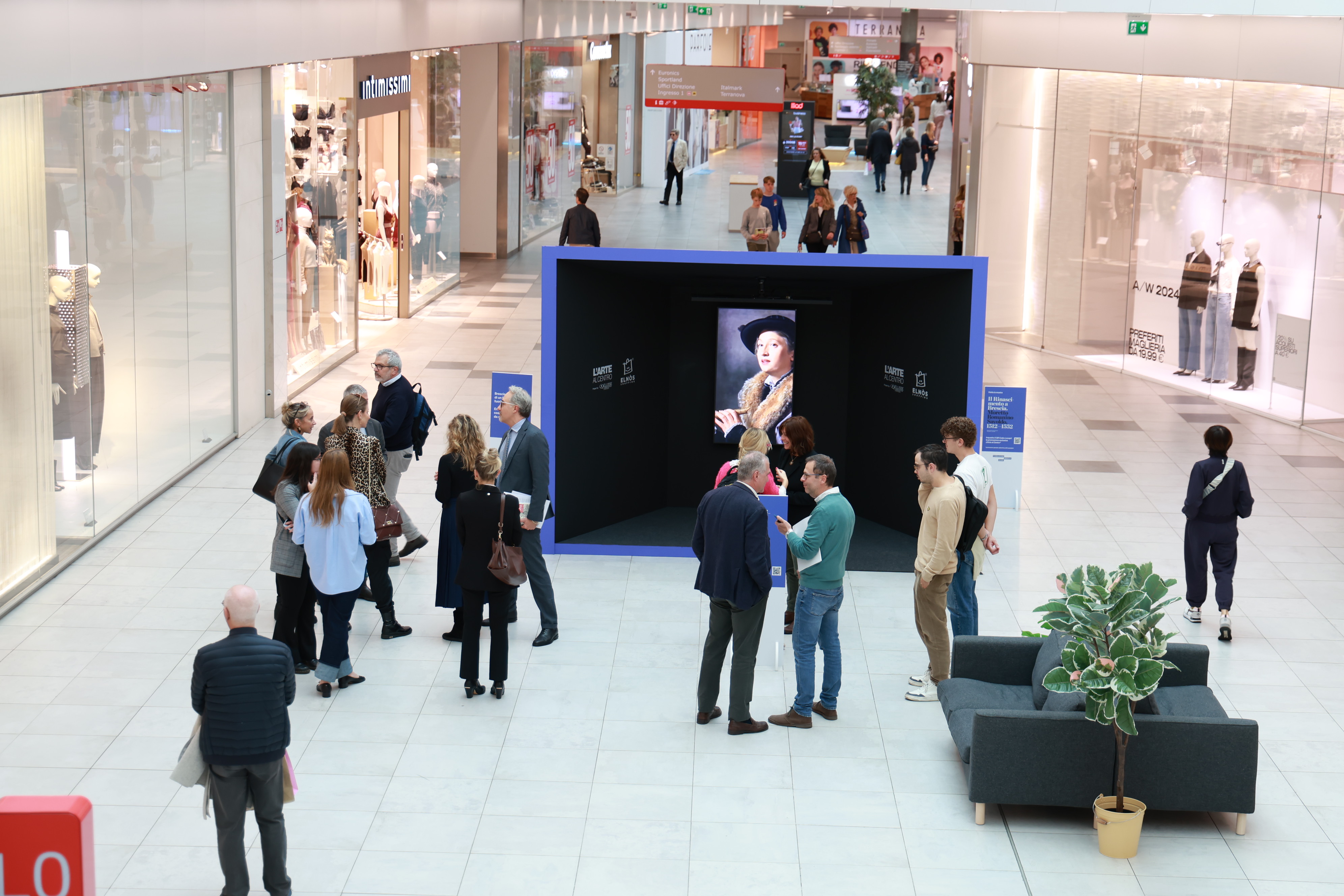 ARTE AL CENTRO TORNA A ELNÒS SHOPPING 