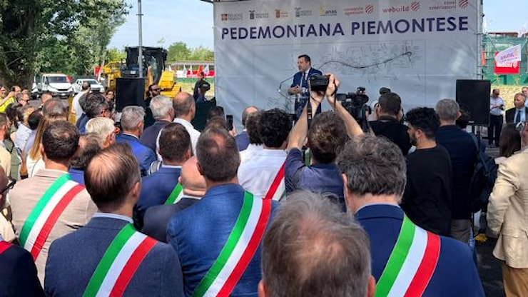 Salvini taglia il nastro al cantiere della Pedemontana Piemontese - malpensa24