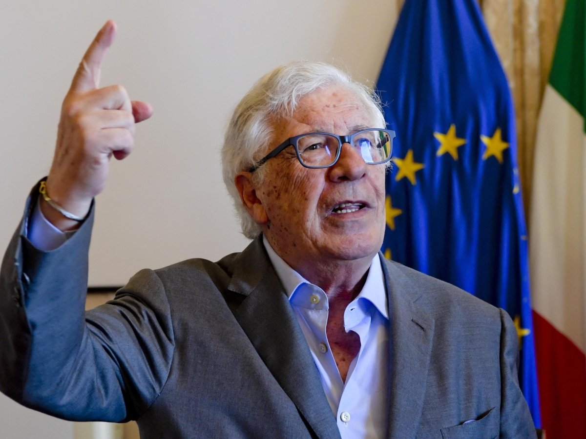 L'addio a Peppino di Capri nei ricordi di colleghi e amici: da Renato Zero a Massimo Ranieri