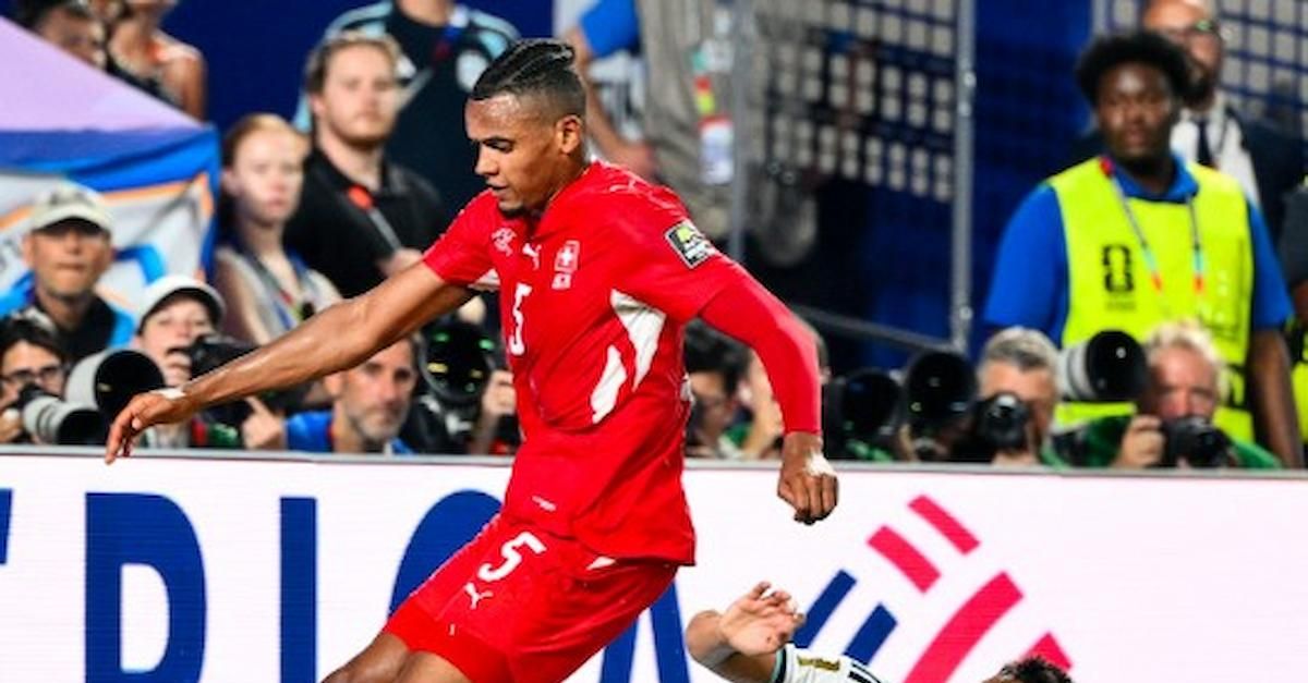 Akanji-Lautaro, scontro ai Mondiali. L’Inter: “Siete il nostro orgoglio”