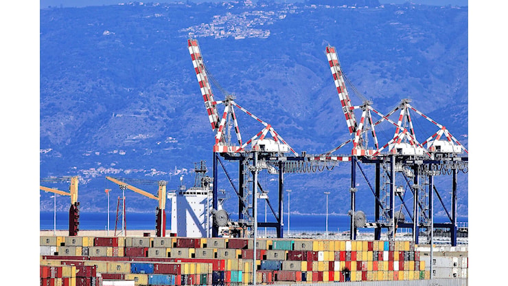 Amazon in fuga dalla ‘ndrangheta (e da Gioia Tauro), Scarcella e i sindacati: «Inaccettabile, chi investirà più qui?» · LaC News24 - LaC News24