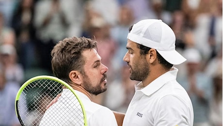 Berrettini batte Wawrinka dopo quattro tie-break, lo svizzero saluta Wimbledon in lacrime