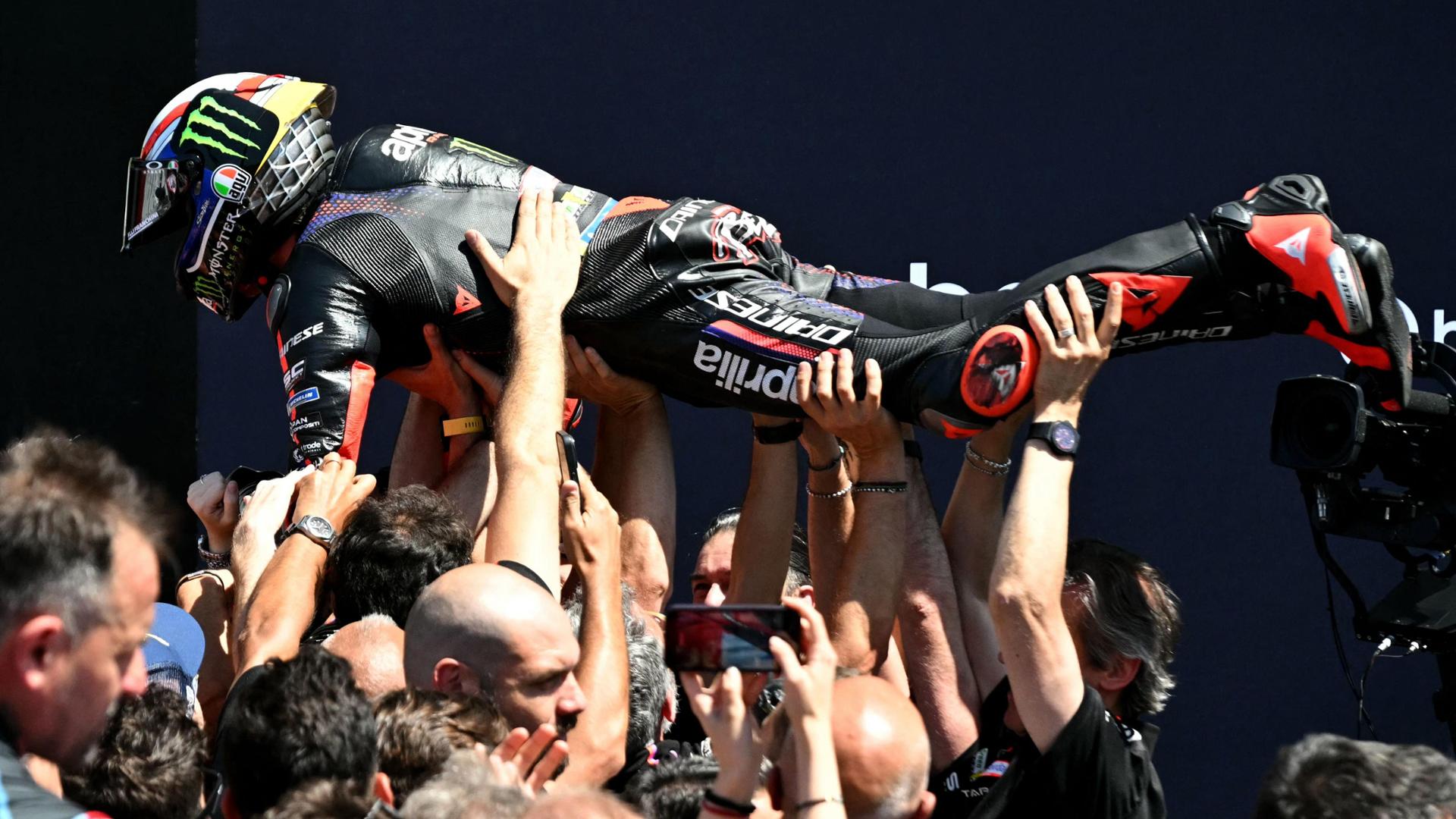 MotoGp, Bezzecchi vince al Mugello davanti a Martin e Bagnaia