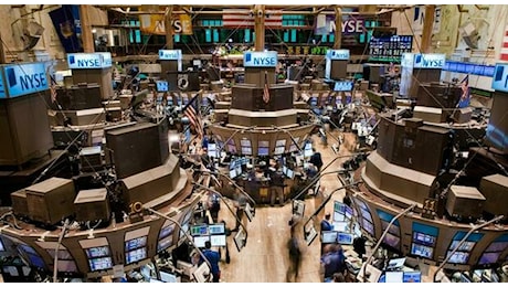 Chip, nuova scossa in Borsa. Tesoro Usa: allarme bolla IA