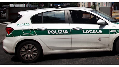 Bambina investita da un furgone a Bolzano: muore dopo l’incidente al Waltherpark