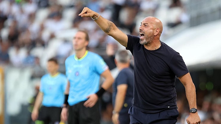 Carrarese, ufficiale la risoluzione con Calabro - Sportmediaset