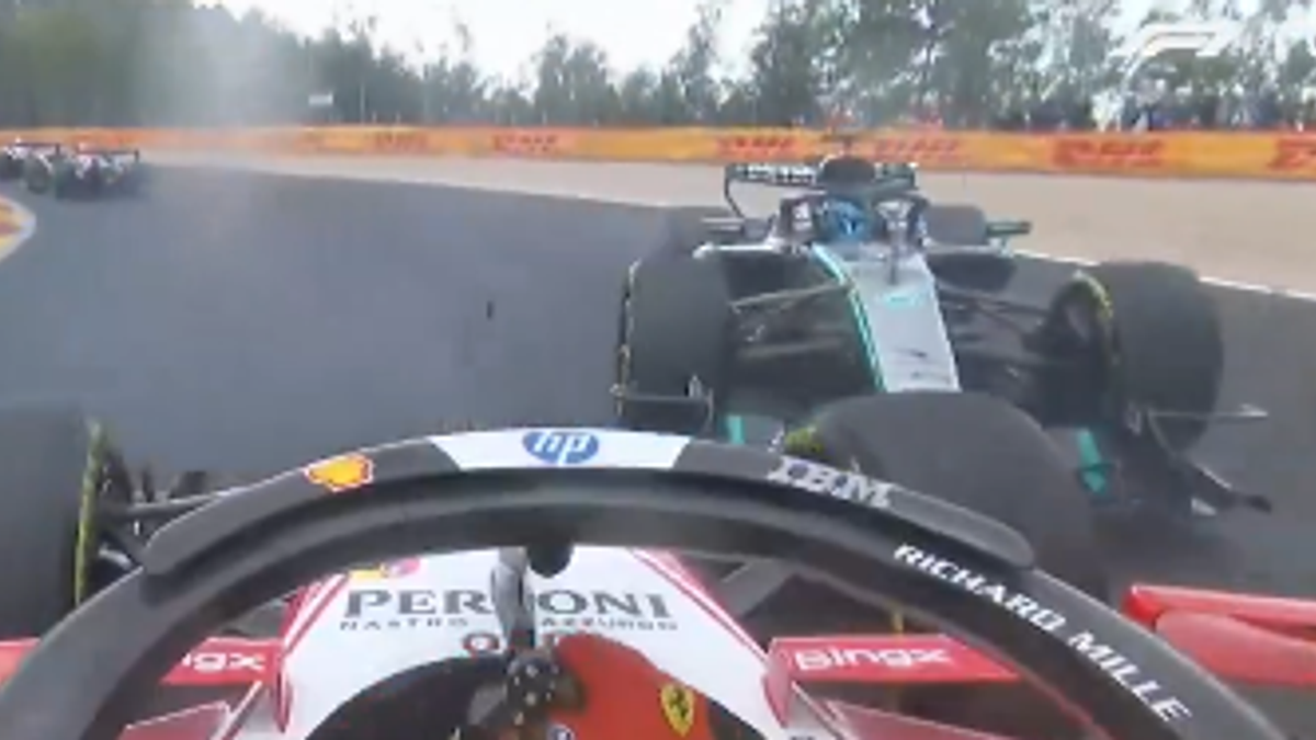 Hamilton-Russell, incidente al via a Spa: Lewis penalizzato, Mercedes ritirata