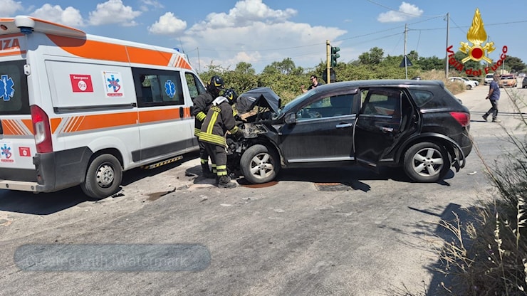 Mazara, lo scuolabus ribaltato e il coraggio di chi ha salvato i bambini: migliorano i feriti - TP24.it
