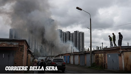 Attacco di droni ucraini a Ul'janovsk, colpiti obiettivi civili e industriali