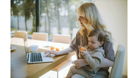 Congedo parentale 2027, più genitori potrebbero avere l'indennità