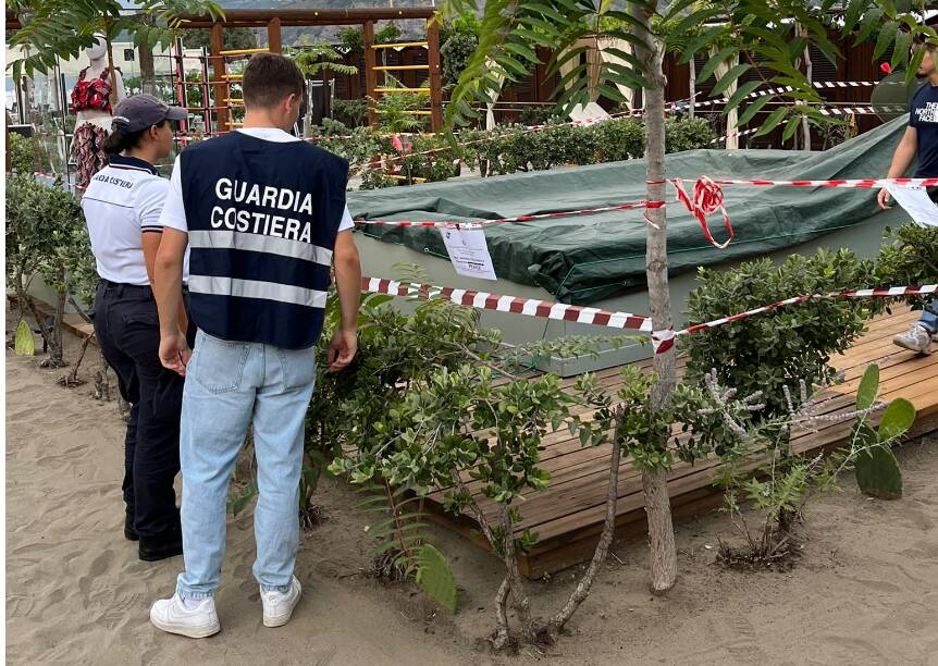 Bimba morta dopo essere stata risucchiata in piscina, aperta un’inchiesta per omicidio colposo