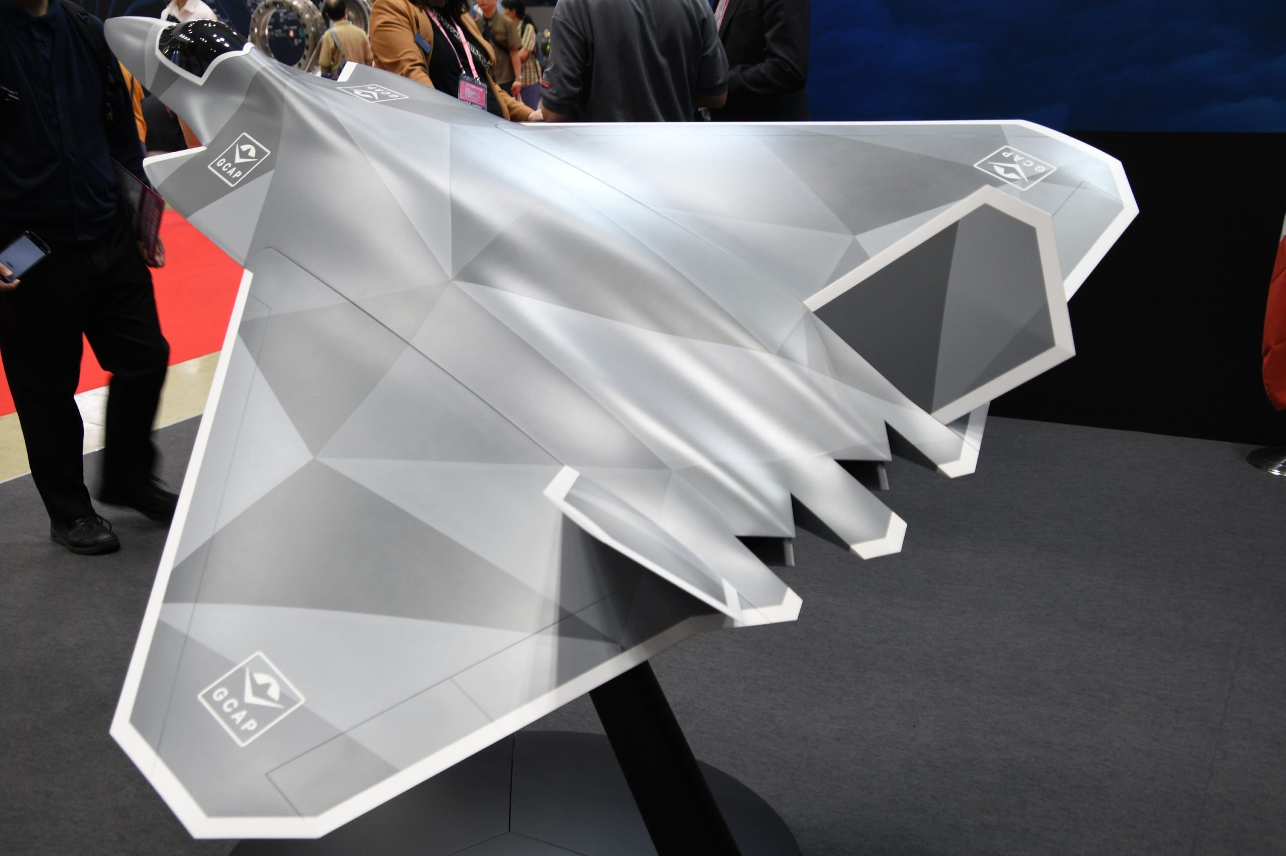 Il tramonto di Fcas, l’ascesa di Gcap e il futuro del caccia europeo. L’analisi di Calcagno (Iai)