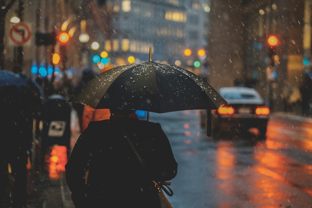 Meteo, occhio a nubifragi e temporali in vista di sabato 18 luglio: scatta l'allerta gialla in quattro regioni