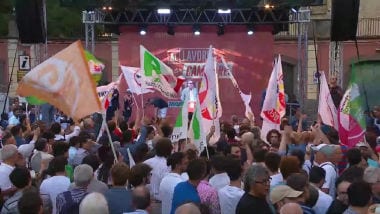 Bonelli ai contestatori di Napoli: Provocazione inaccettabile, voi migliori alleati dei fascisti