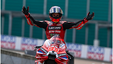 Marc Marquez re di Germania, seconda vittoria stagionale. Cadute e rimpianti per gli italiani