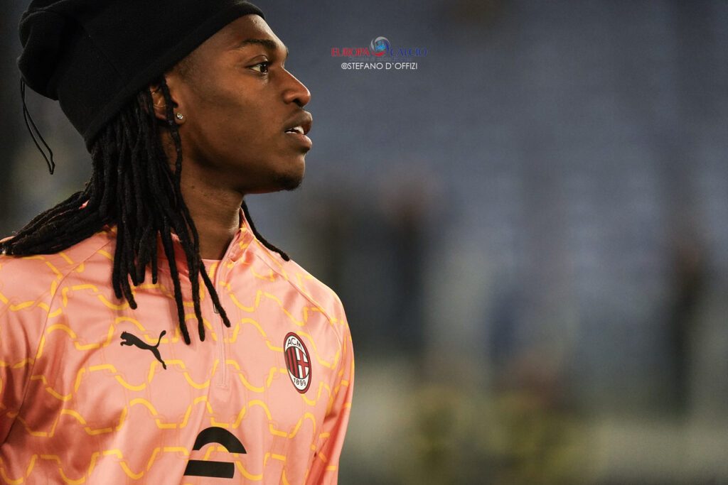 Milan, Aston Villa su Leao: attesa l’offerta dalla Premier