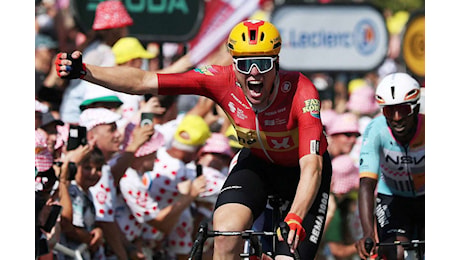 Tour de France: Waerenskjold vince la tappa più veloce di sempre, Pogacar saldamente al comando