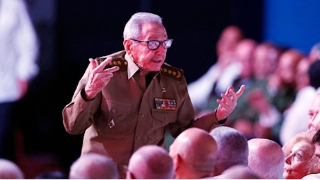 Raúl Castro e il mandato di arresto della Florida: la mossa di Uthmeier a ridosso del voto