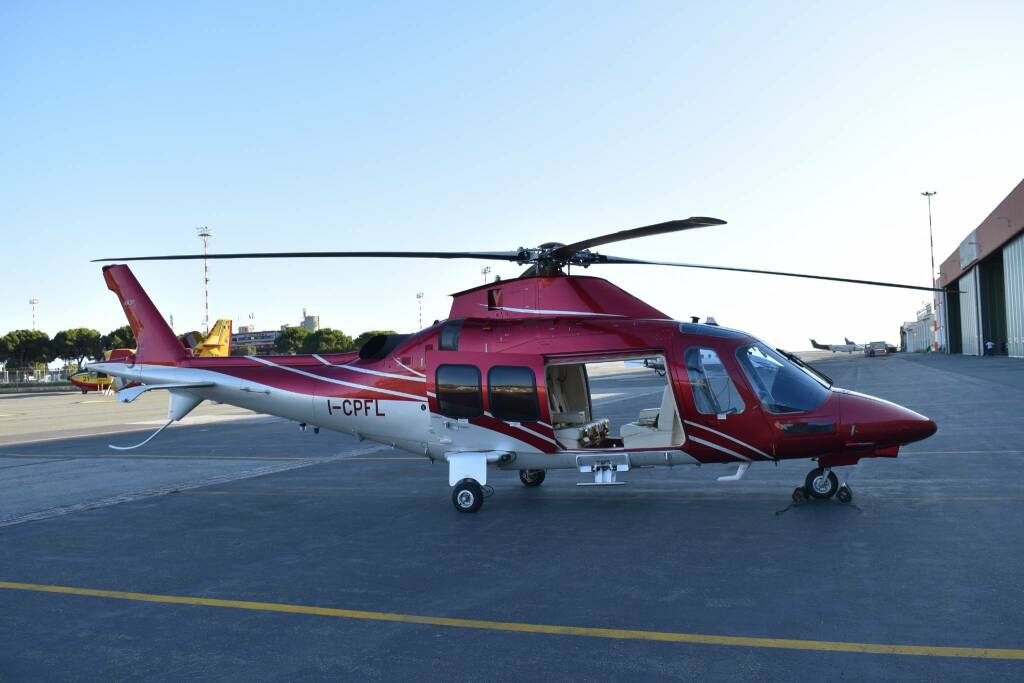 Sestri: dramma al mare; bimbo di 7 anni rianimato, in codice rosso al Gaslini