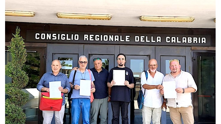 Ospedali montani, quasi 11mila firme per aprire nuovi reparti indispensabili. Depositata in Consiglio regionale la proposta di legge popolare del comitato La Cura - Corriere di Lamezia