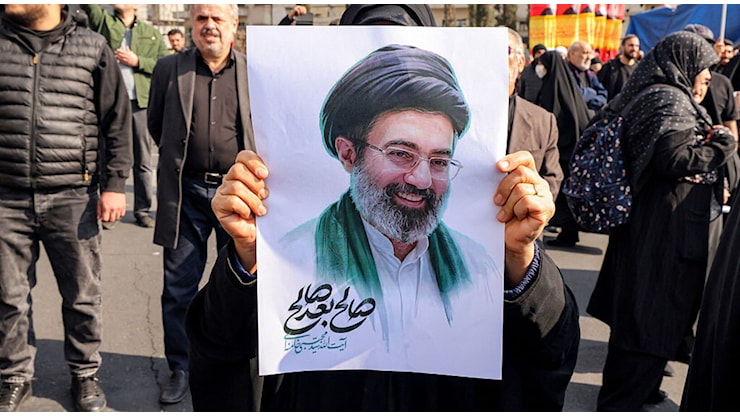 La voce di Khamenei: “Il Golfo non farà più da scudo agli Usa. Il regime sionista è a fine vita - HuffPost Italia