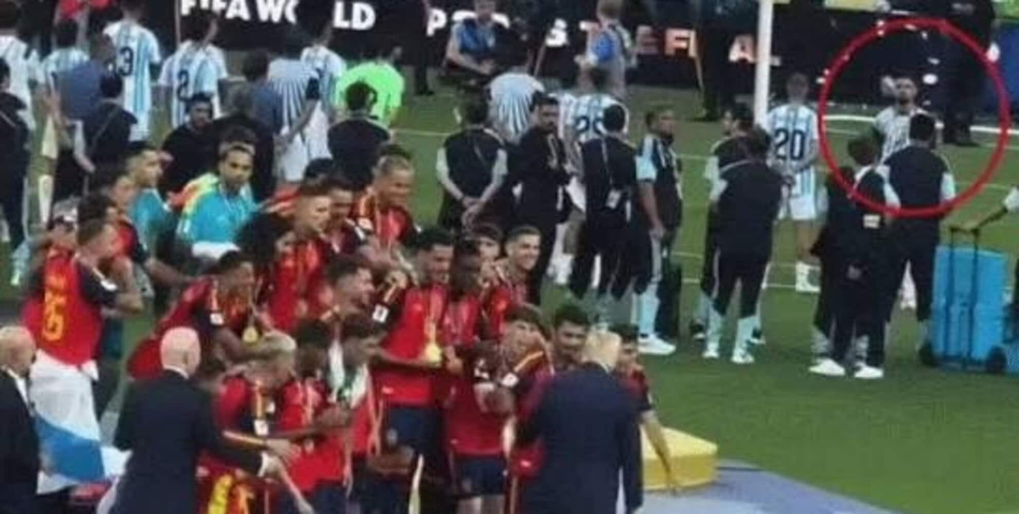 Lopez, verdadero hombre: l'unico argentino che non ha voltato la schiena alla Spagna campione