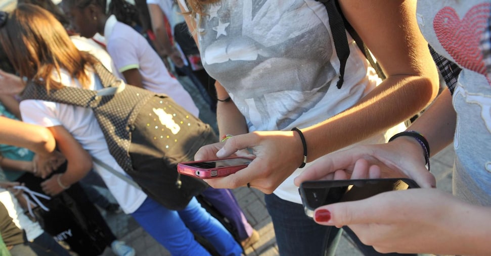 Un codice di condotta europeo per gli influencer: la richiesta del Parlamento Ue