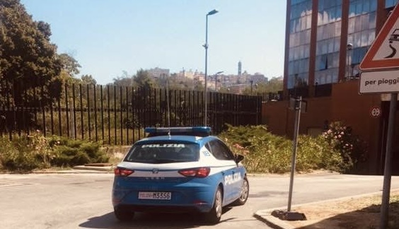 Stalking tra vicini a Sora con tanto di minacce di morte e truffa sui contratti di energia a Frosinone: tre denunce