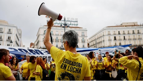 Spagna, proteste per la casa nonostante il decreto: accampamenti a Madrid e Barcellona