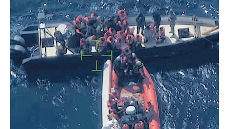 Sea Watch 5, il caso dell’ipotesi incontro con gli scafisti in mare