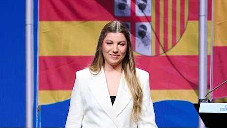 L'infanta Sofia parla in pubblico per la prima volta: la famiglia reale al completo per il suo discorso a Saragozza