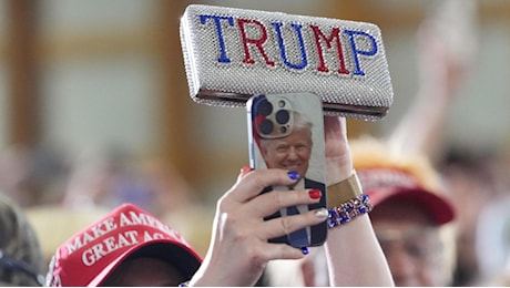 Donald Trump torna ai dazi: nuove tariffe in arrivo per 60 Paesi