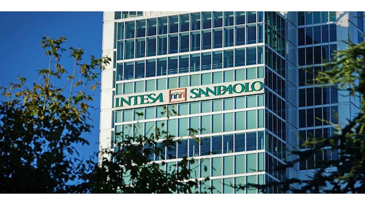Banca Intesa Sanpaolo offre 100 posti di lavoro in Italia e all’estero: selezioni aperte - Ti Consiglio un Lavoro