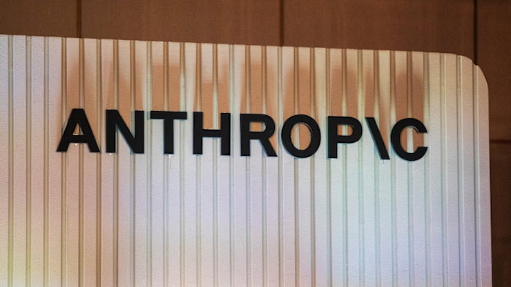 Anthropic supera OpenAI e Claude vola verso quota 965 miliardi di valutazione - TuttoTech.net