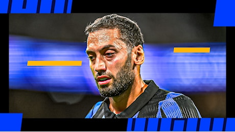 Inter-Parma 3-0, Calhanoglu esce per una botta al ginocchio: le ultime
