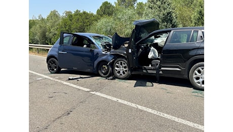Incidenti stradali a Cagliari, due morti nello scontro frontale sulla provinciale 2
