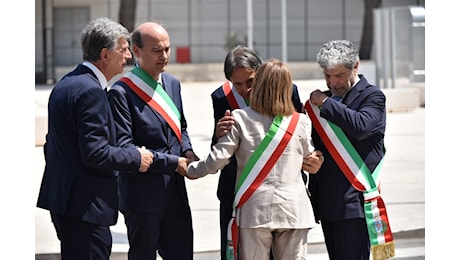 Dieci anni dalla tragedia ferroviaria Andria-Corato: alla commemorazione presente anche il sindaco Cosimo Cannito