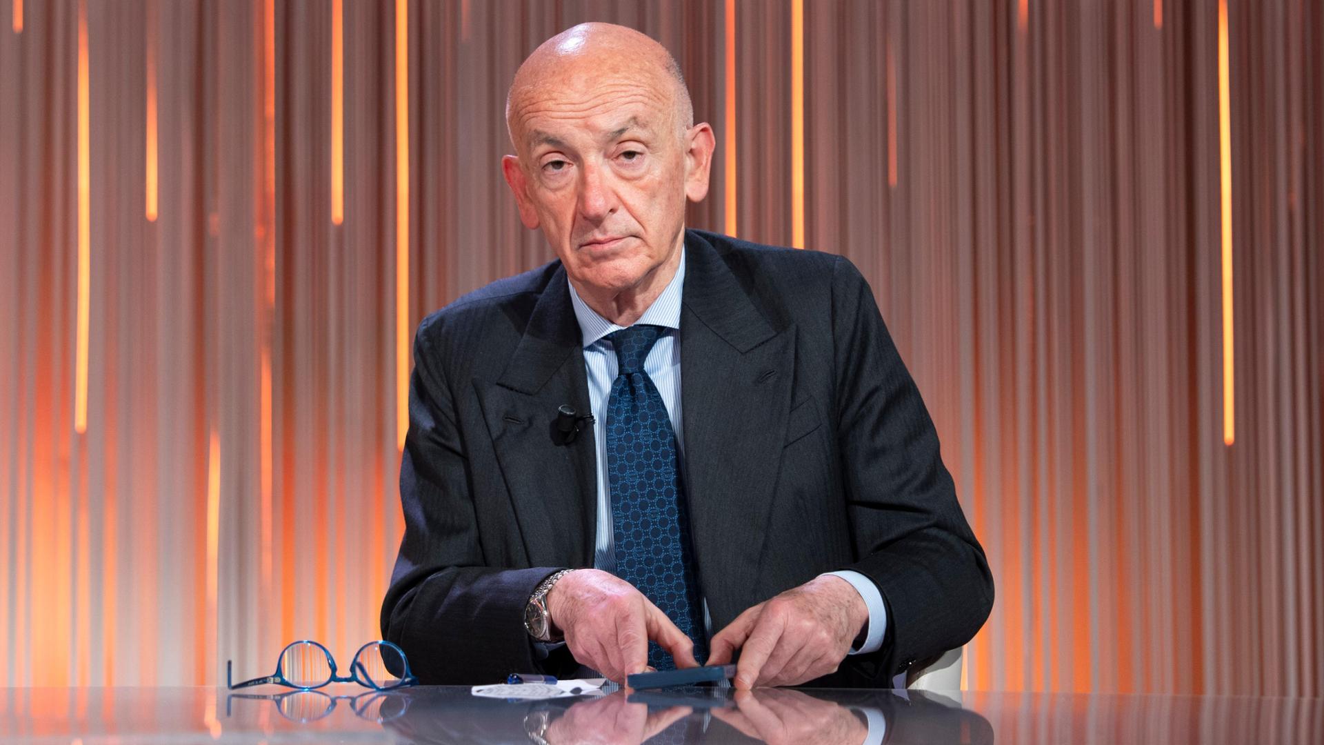 Legittima difesa, Sisto boccia la proposta della Lega: “Inaccettabile”