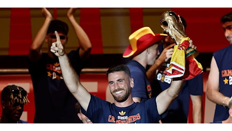 La Spagna campione del mondo celebra il trionfo a Madrid: due milioni in strada per la parata
