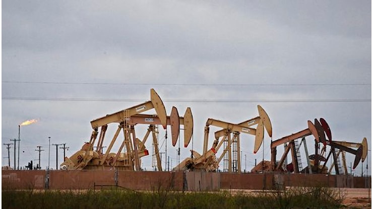 Petrolio torna a correre dopo nuovi attacchi Usa-Iran - la Repubblica