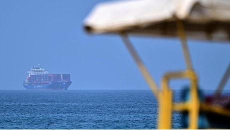 Iran e Usa, tregua lampo a Doha: sospesi gli attacchi nello Stretto di Hormuz