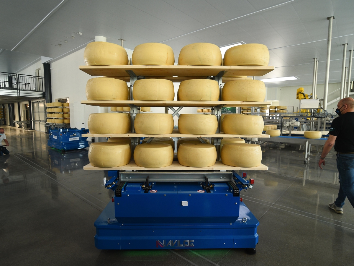 Brazzale con le forme di formaggio incassa 10 milioni: prima operazione in Italia