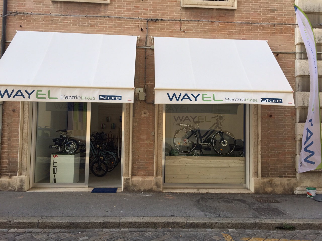 APRE A RIMINI IL PRIMO SHOWROOM SPECIALIZZATO IN MOBILITÀ ELETTRICA DELLA CITTÀ